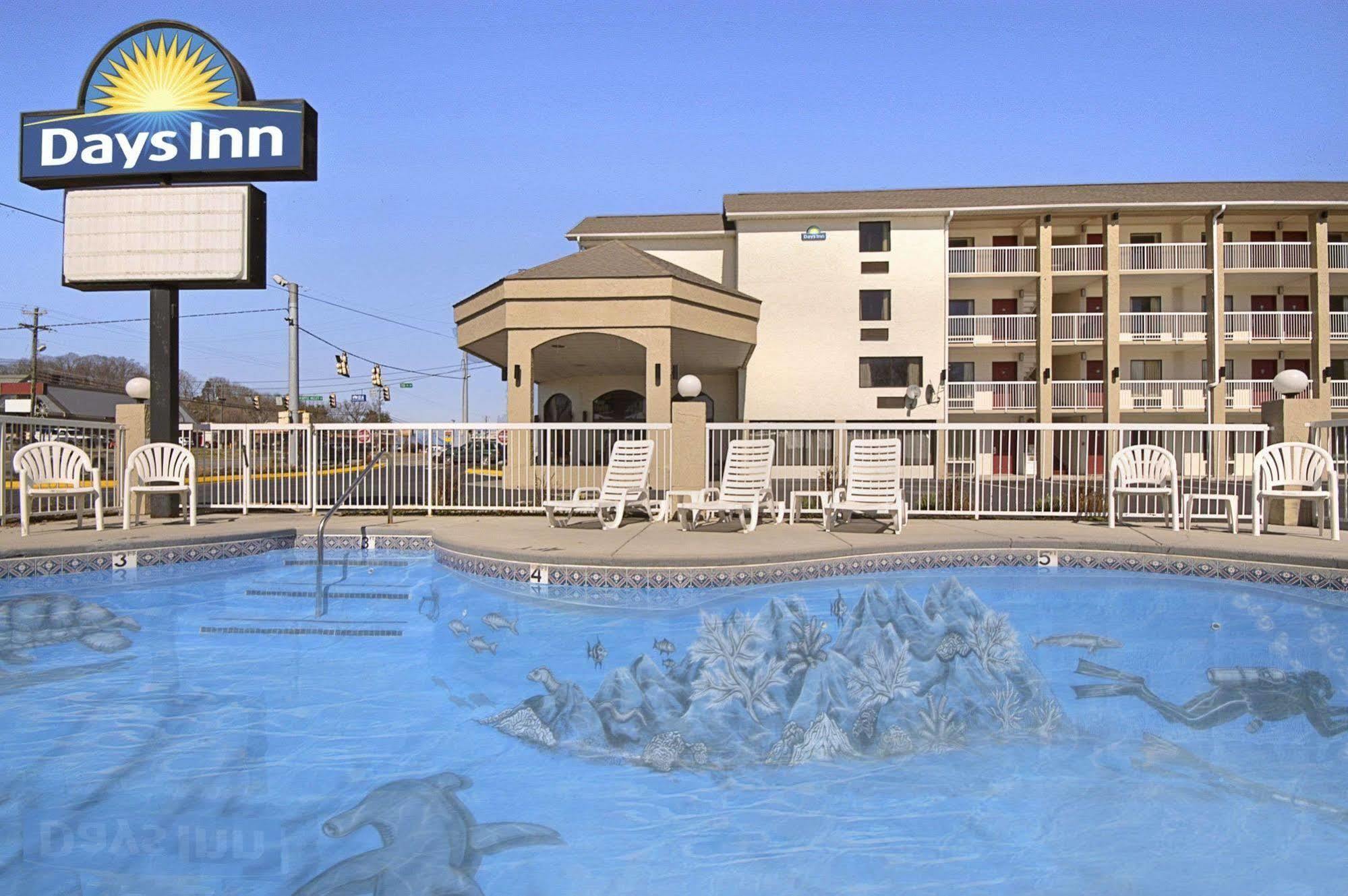 Days Inn By Wyndham Apple Valley Pigeon Forge/Sevierville Instalações foto